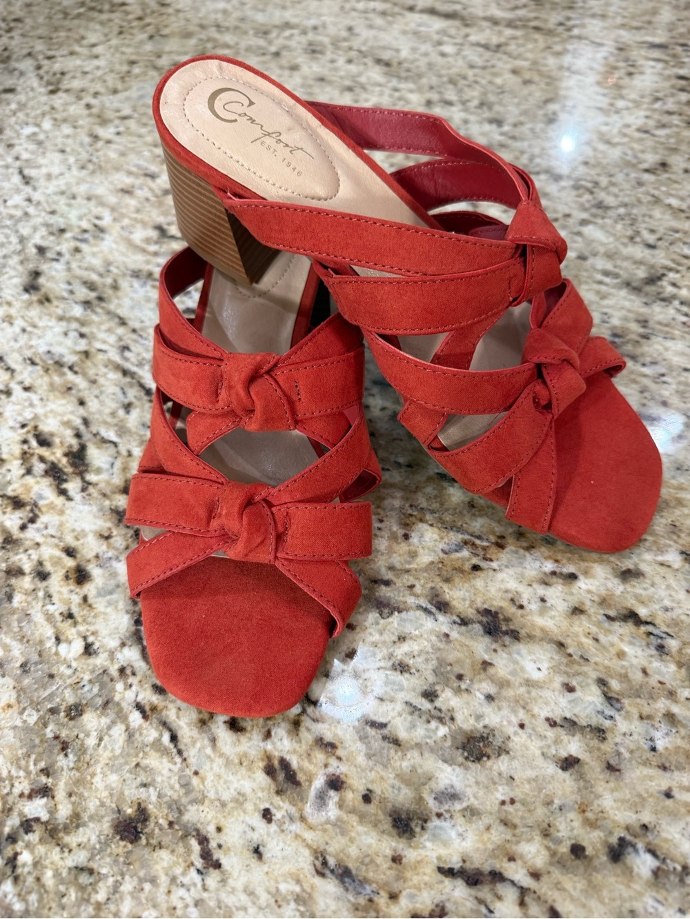 NWOT Cato Comfort Burnt Orange Knotted Bow Strappy Block Heel Sandals 7